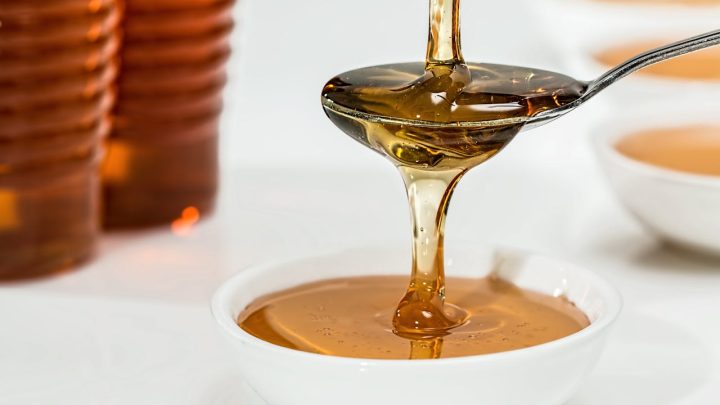 Syrop z miodem – naturalny sposób na wsparcie zdrowia